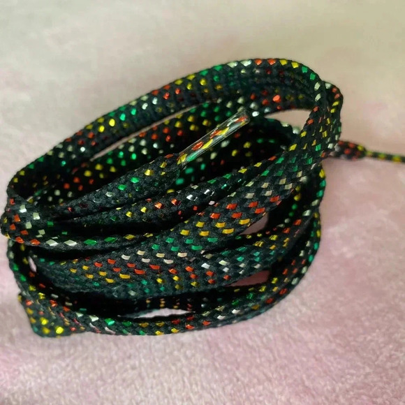 Set of 4 Pair Color Shoelaces Muticolor Designs Flat Laces 36 inches each - Picture 5 of 5